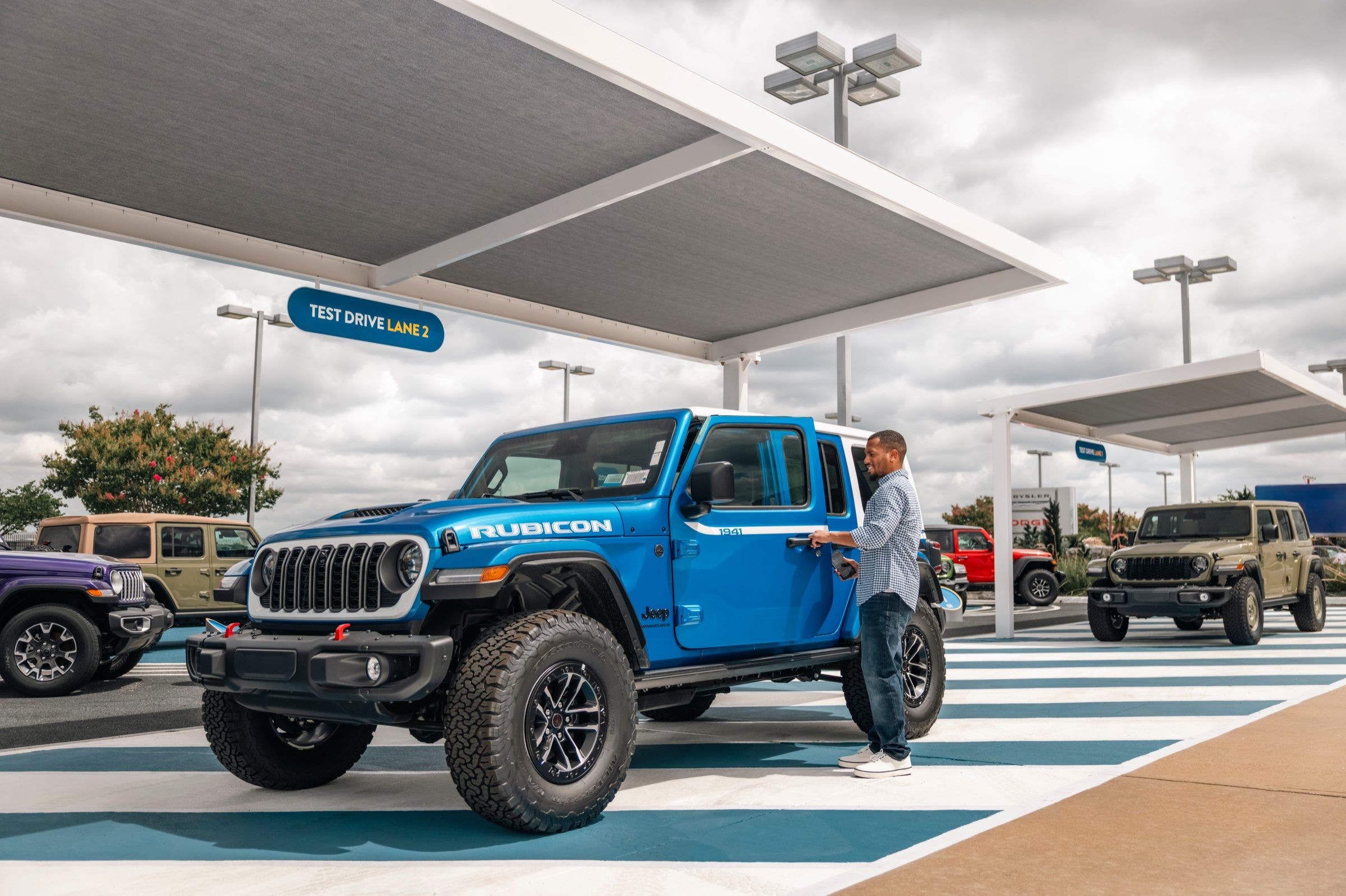 Carvana CDJR of Park Cities